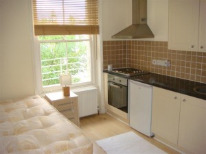 Rent a bedsit in London