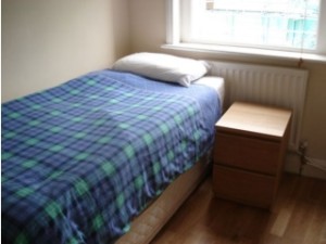 bedsit apartments in Bayswater