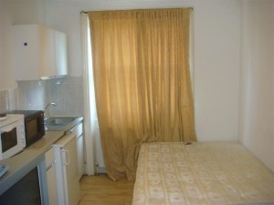 cheap studio in Bayswater